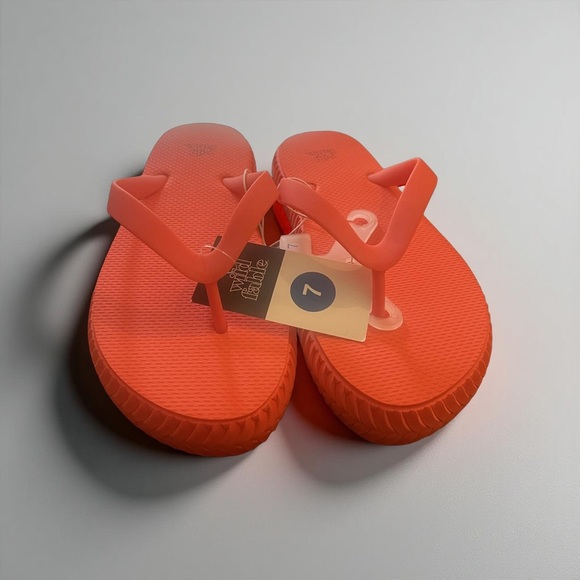 Wild Fable Orange Sandals - Picture 1 of 6